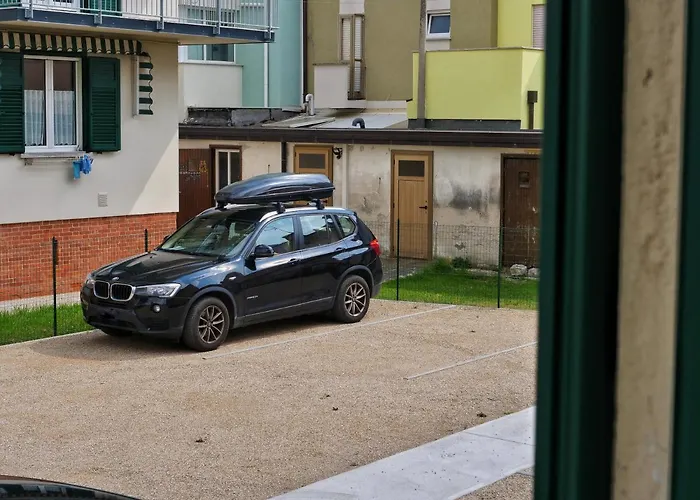 Appartamento Faro Dell'estate Delizioso Bicamera Con Posto Auto Dietro La *